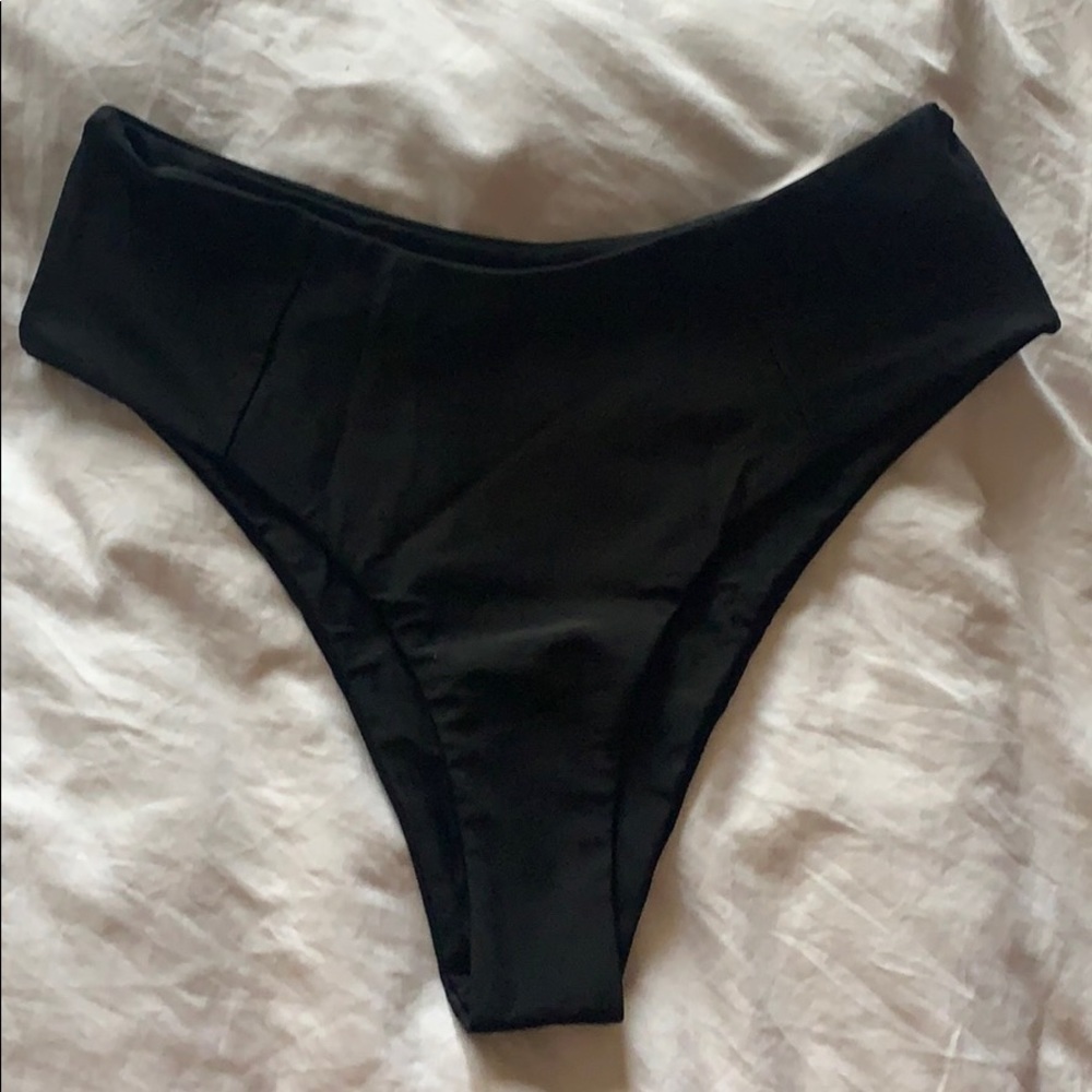 Brand new black high waisted bottoms